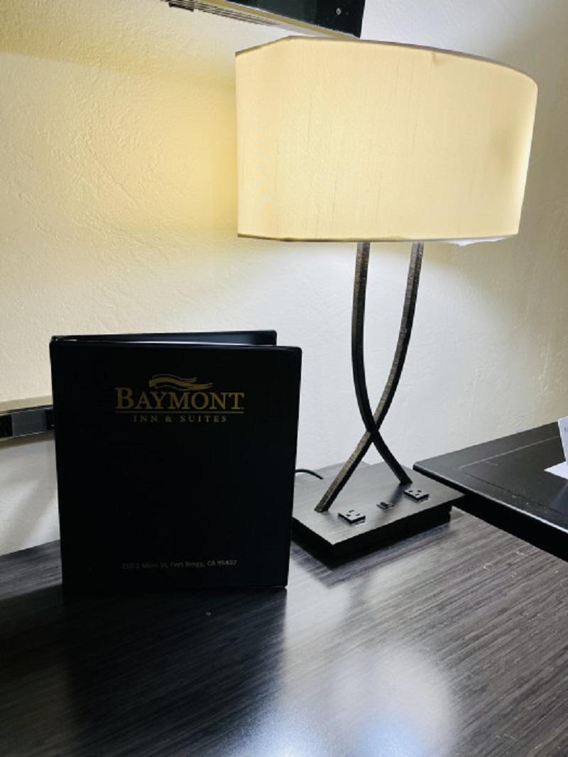 Baymont By Wyndham Fort Bragg Exterior foto